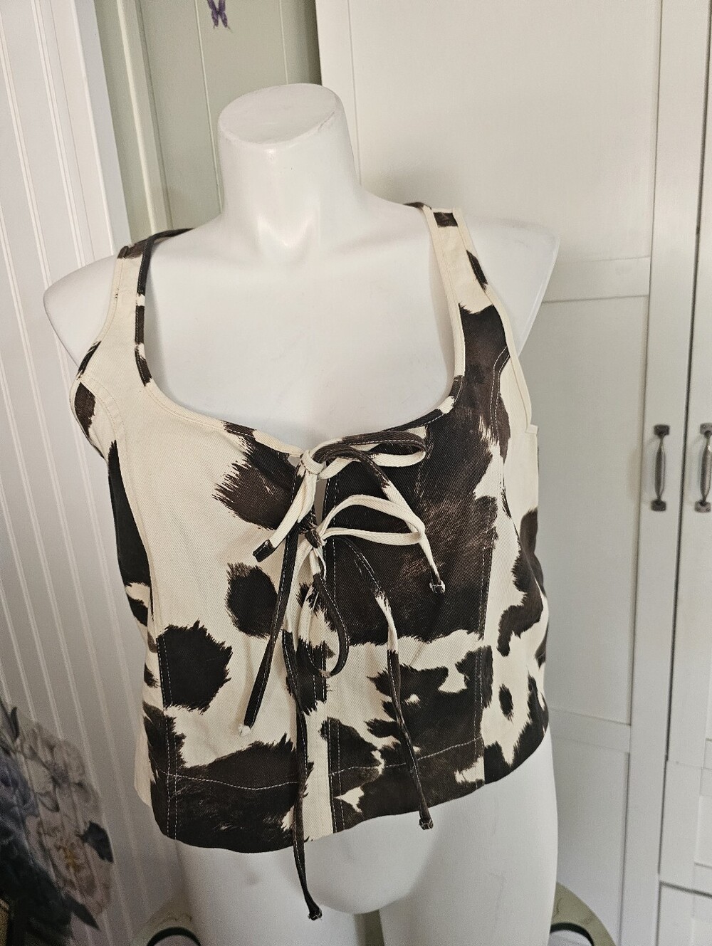 NWT Gianni Bini Cow Print Corset Top XXL Lace Up Front Cropped Denim Tank